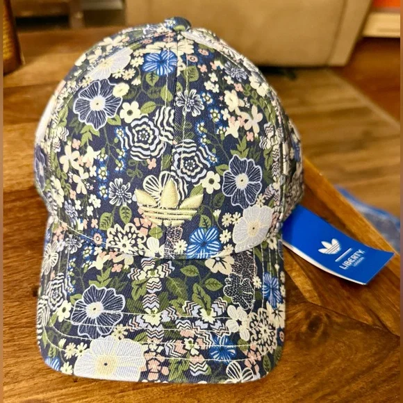 NWT GIRL’S ADIDAS X LIBERTY LONDON FLORAL BASEBALL CAP, Blue/Mauve, Limited Ed - Picture 2 of 9